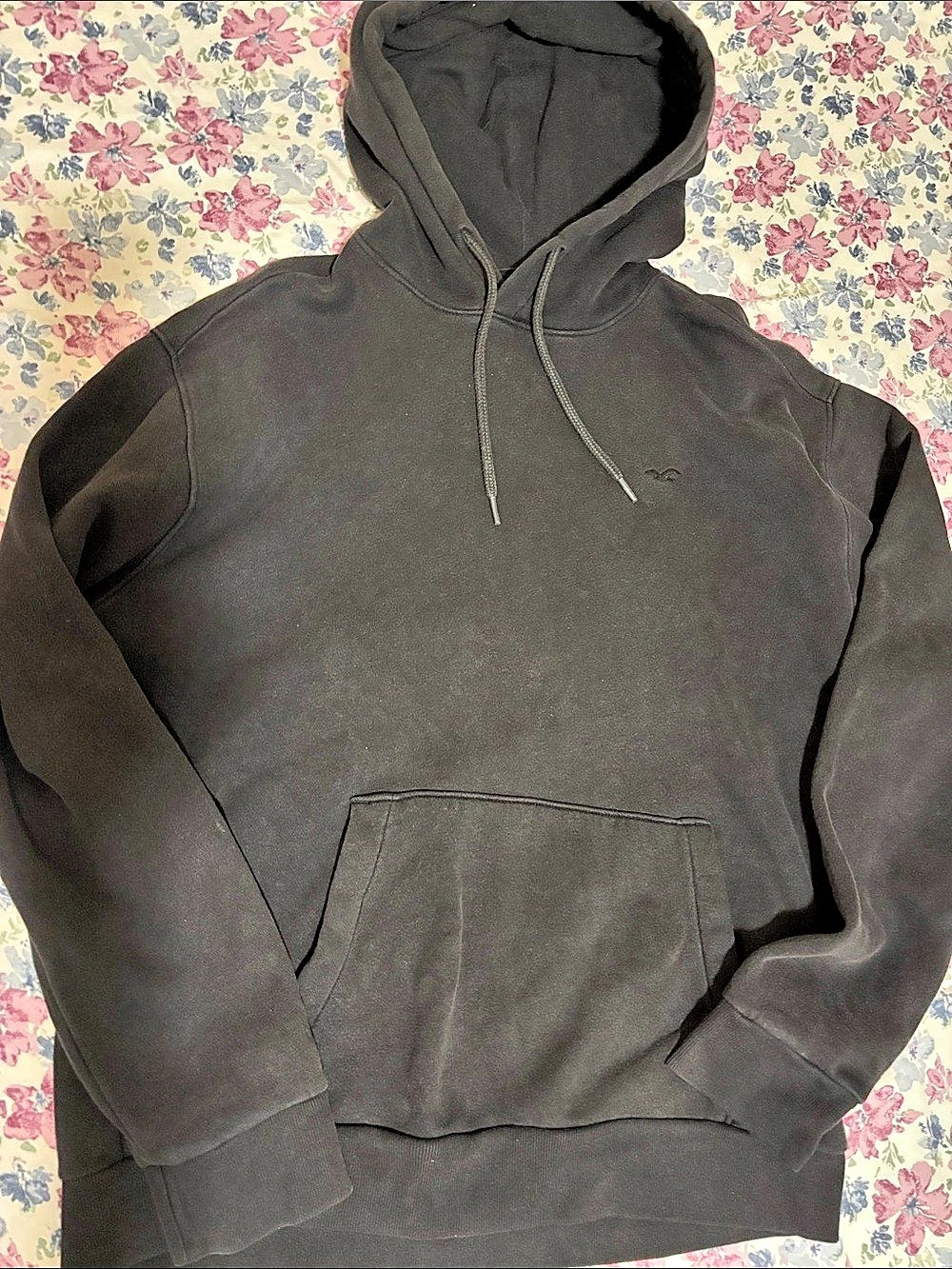 Hollister Icon Pullover Hoodie Black Medium